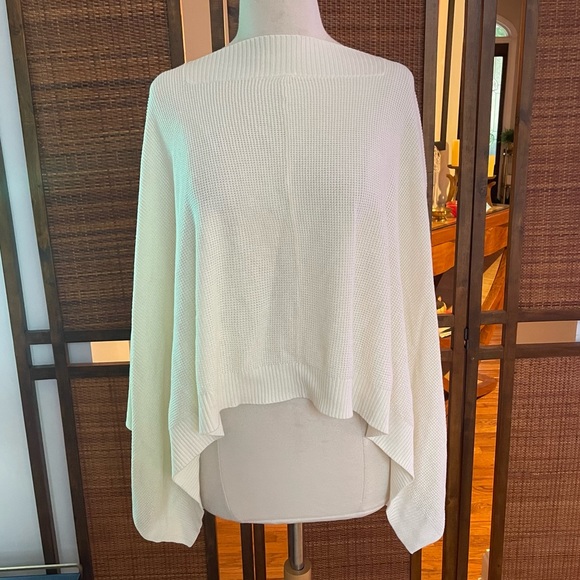 Lululemon Forward Flow Poncho White Opal OSFM - Picture 5 of 11